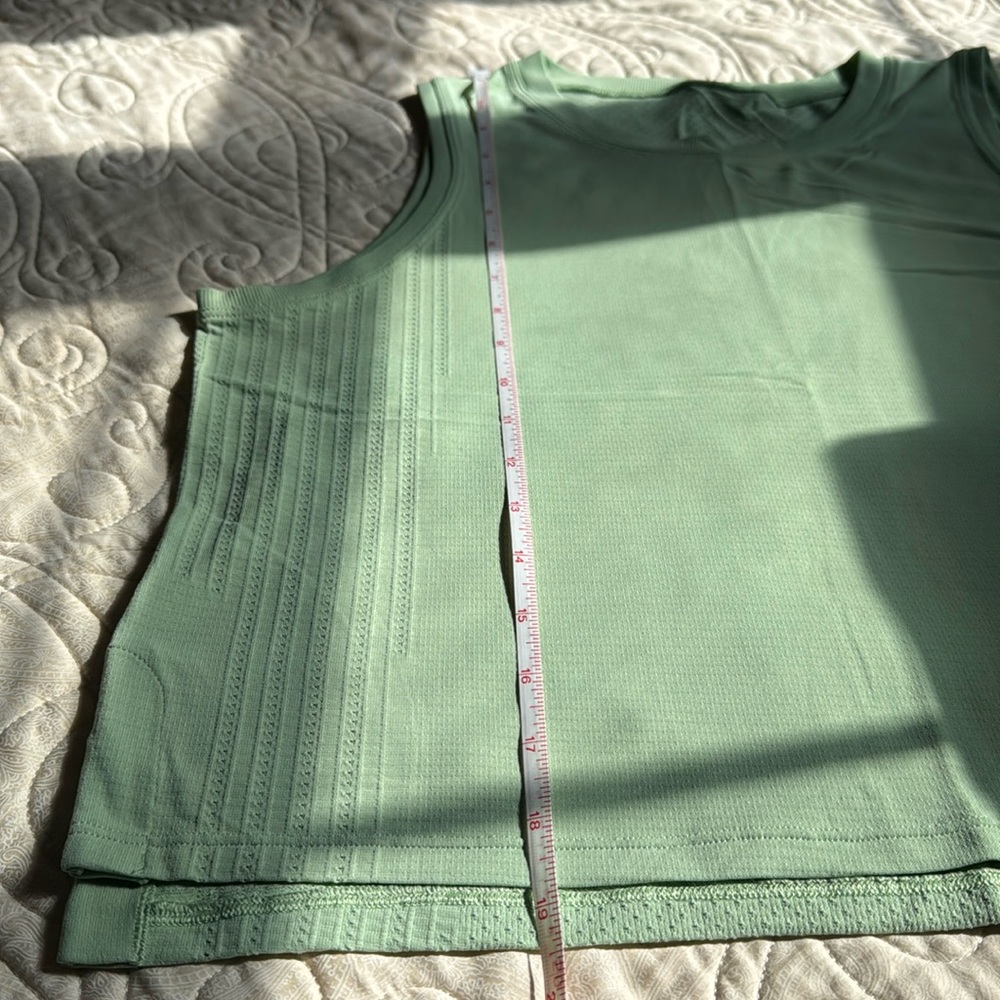 Lululemon Train to Be Tank in Light Lime Green. Size 10. - Picture 8 of 8